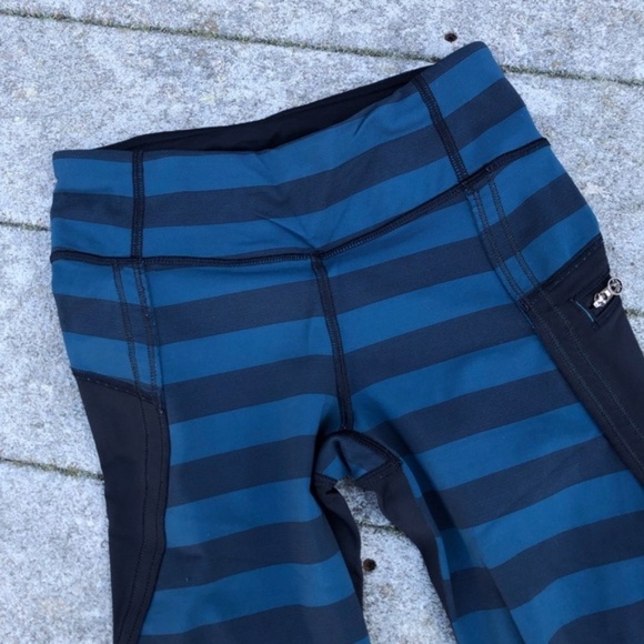 Lululemon Top Speed Crop 2 Alberta Lake Stripe - Picture 3 of 8